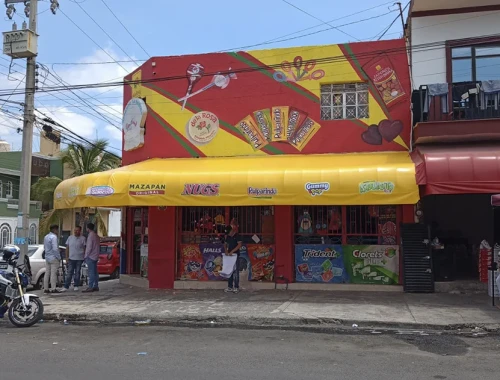rotulacion-de-fachadas-kaffe-anuncios-luminosos-07.webp